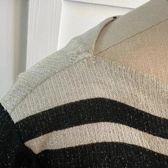 Travilla patterned metallic long sleeved maxi dress abstract chevron stripes - Picture 4 of 11